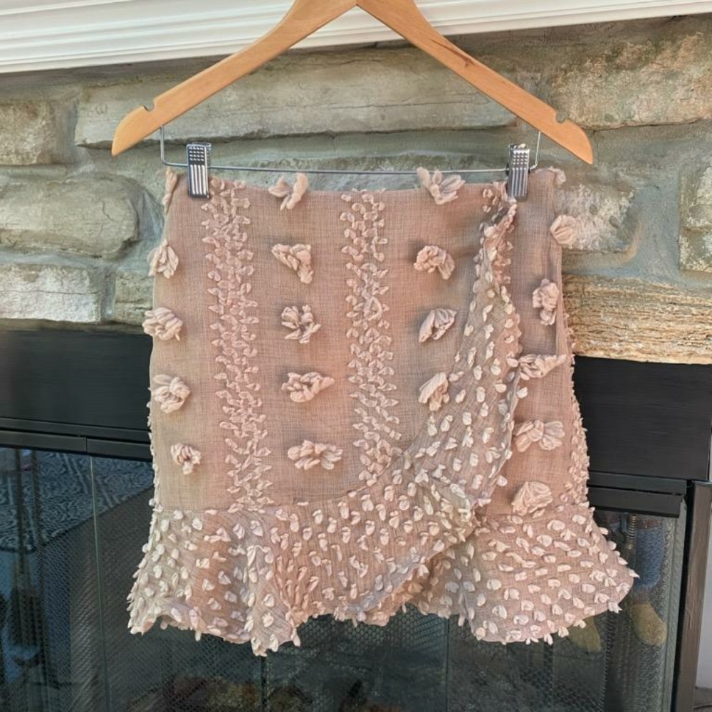 Coffee Colored Textured Detailed Mini Skirt - Picture 4 of 5